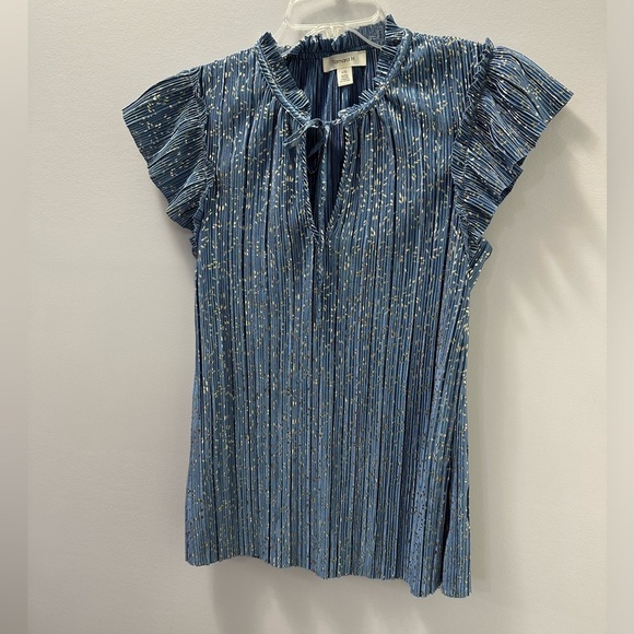 🌟 Tamara H Blue with Gold Spark Shirt 🌟 - Picture 2 of 7